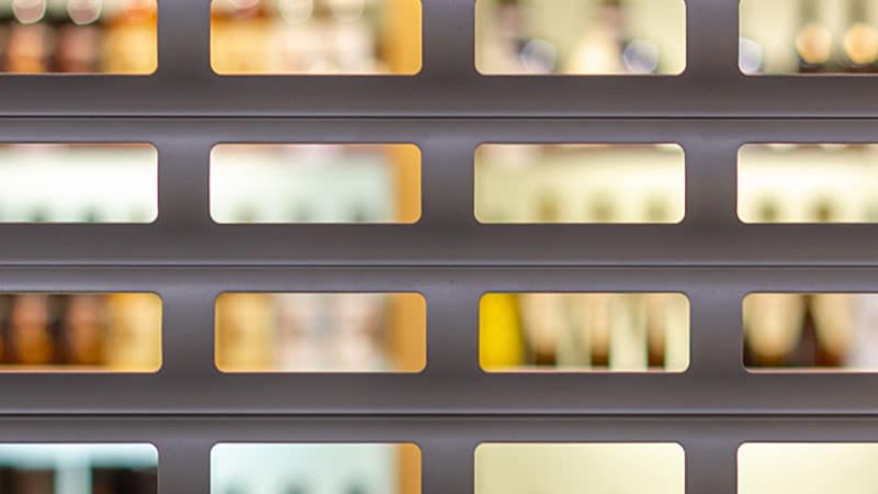 beretta-security-doors-west-midlands-wales-retail-vision-slats